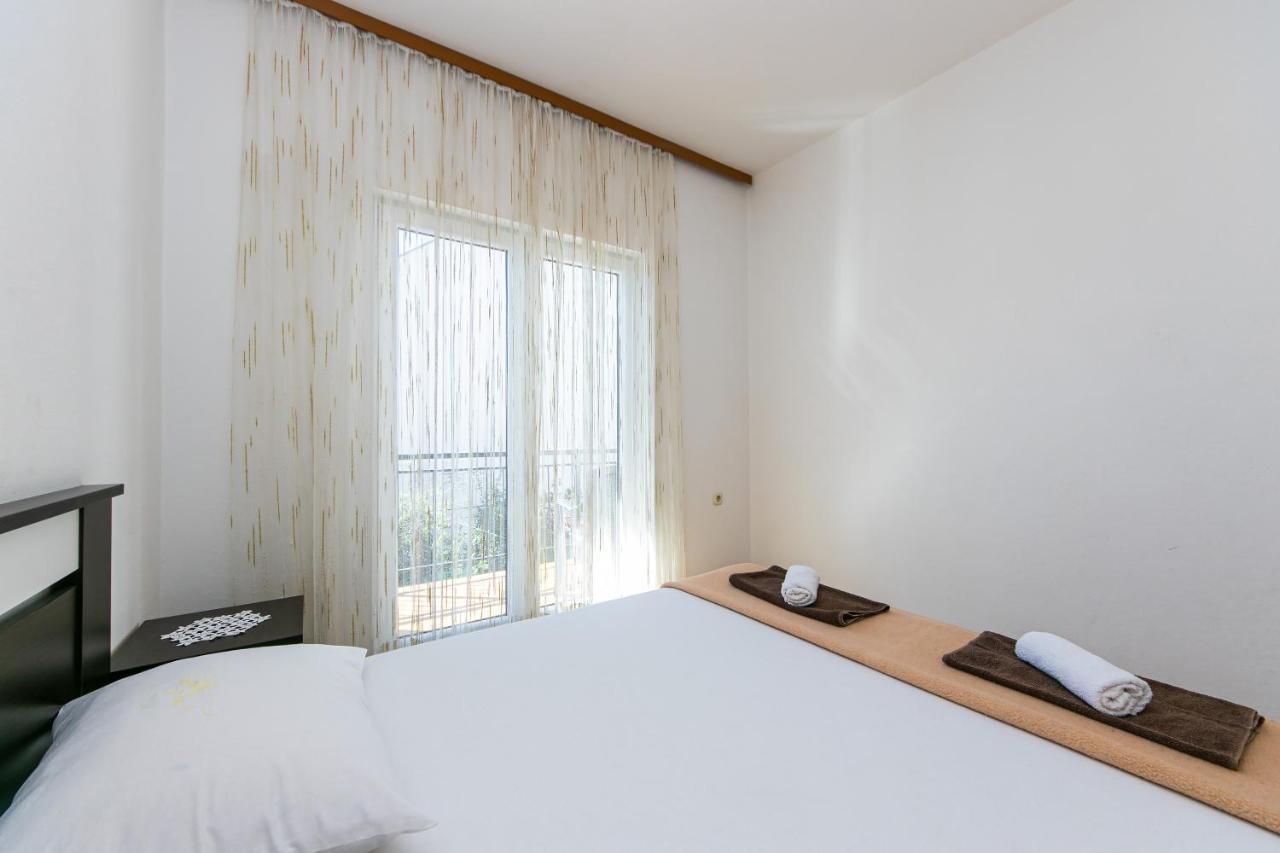 Apartments With A Parking Space Gradac, Makarska - 14708 מראה חיצוני תמונה